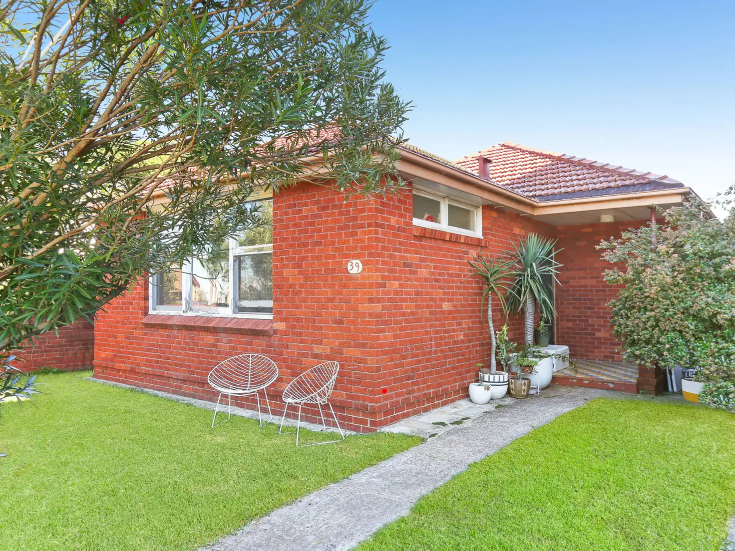 Main view of Homely house listing, 39 St Thomas Street, Bronte NSW 2024