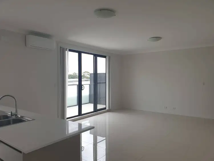 Fifth view of Homely apartment listing, 62 Cross street, Guildford NSW 2161