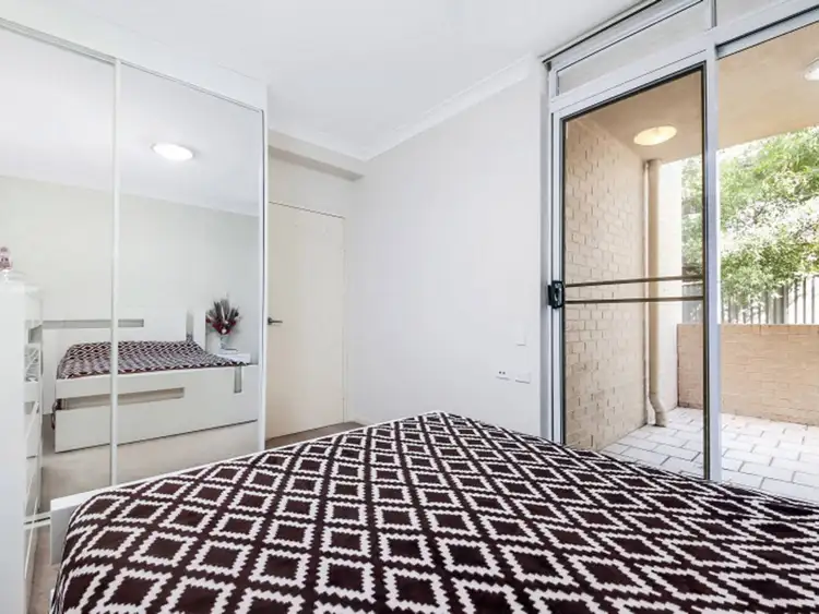 Fifth view of Homely apartment listing, 2/67-71 Bangor Street, Guildford NSW 2161