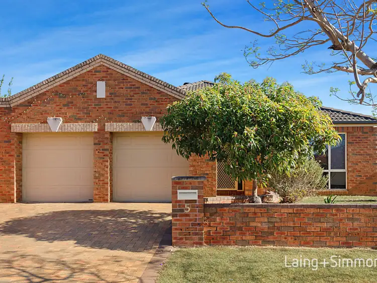 5 Alpine Way, Glenwood NSW 2768