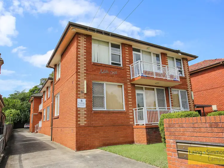 2/86 Clissold Pde, Campsie NSW 2194