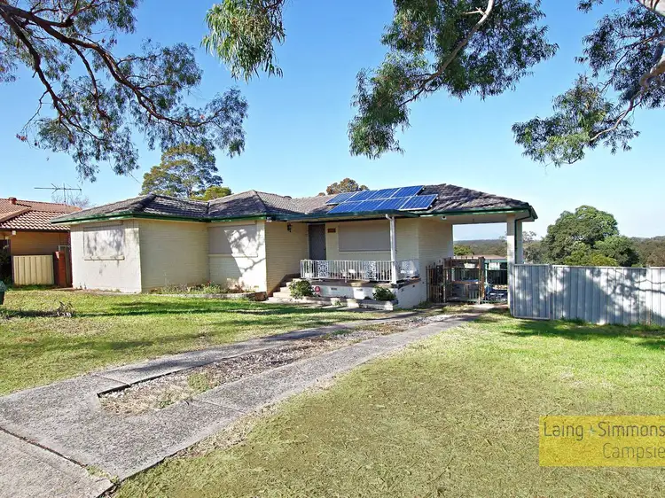 292 The Parkway, Bradbury NSW 2560