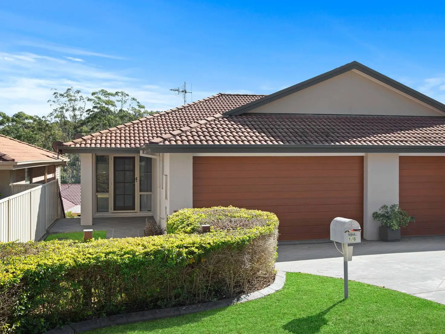 Main view of Homely townhouse listing, 1/6 Jupiter Crescent, Port Macquarie NSW 2444