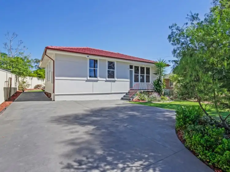 16 Daisy Place, Lalor Park NSW 2147