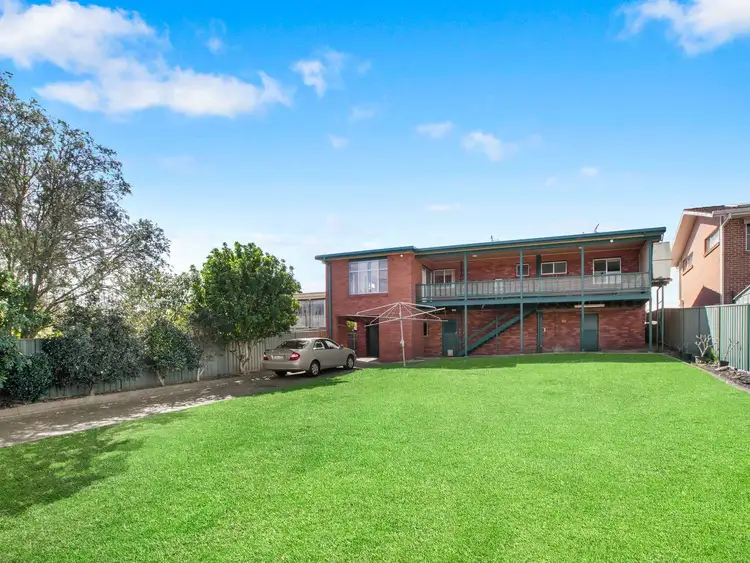 37 Clifton Drive, Port Macquarie NSW 2444