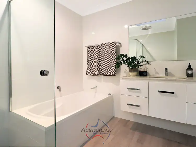 Fifth view of Homely house listing, 3 Yarraman Close, Quakers Hill NSW 2763