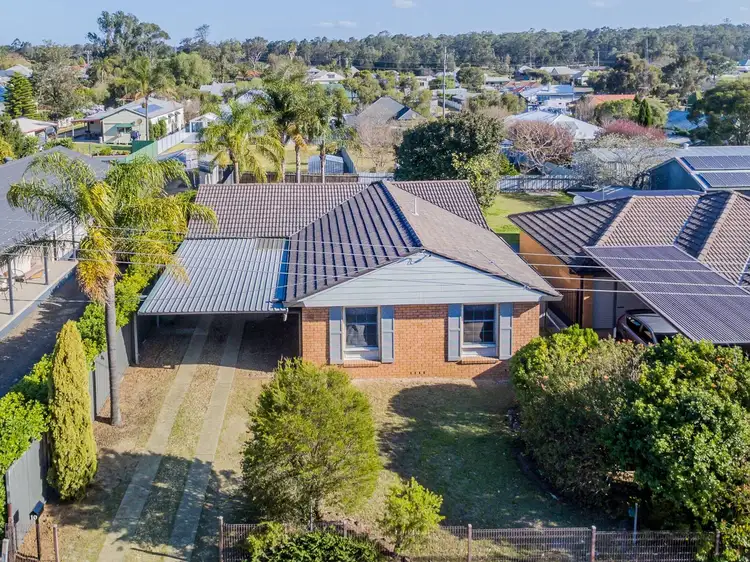 10 Queen Street, Branxton NSW 2335