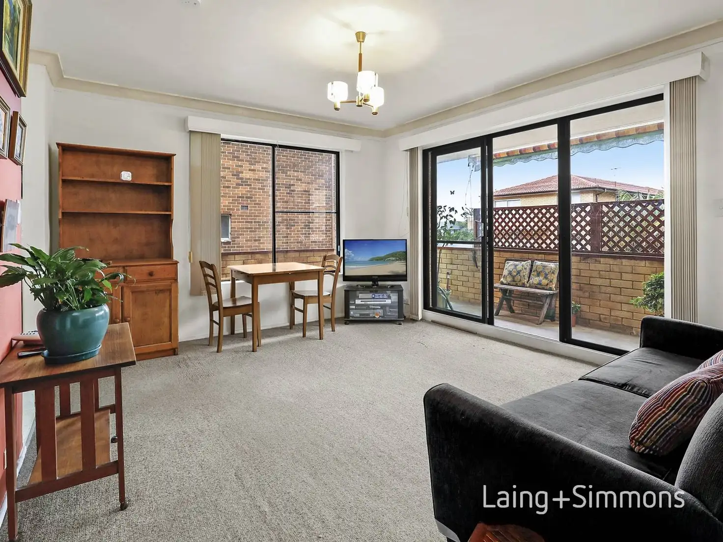Main view of Homely unit listing, 6/9 Westminster Avenue, Dee Why NSW 2099