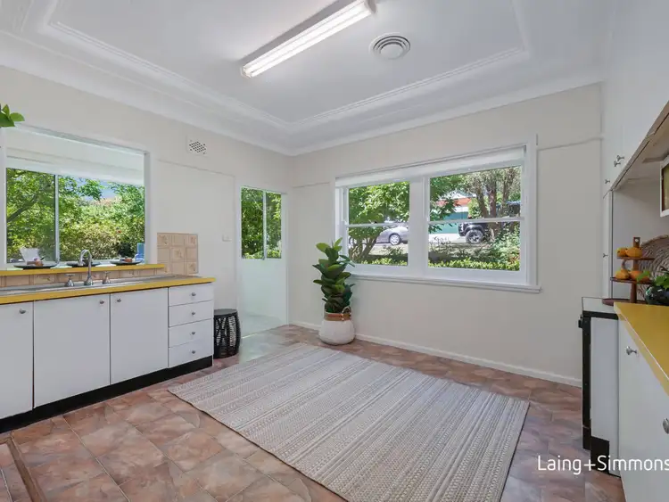 Fifth view of Homely house listing, 7 Woodbine Avenue, Normanhurst NSW 2076