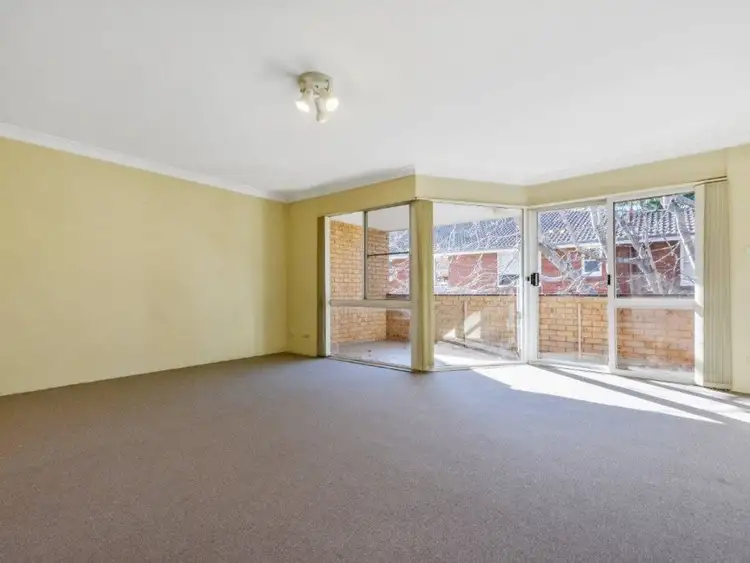 15 Cook Street