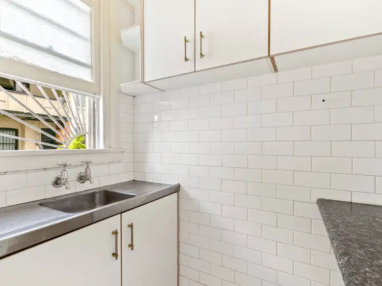 Fifth view of Homely studio listing, 101/19 Tusculum Street, Potts Point NSW 2011