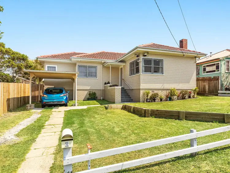 1 Greenwood Avenue, Narraweena NSW 2099