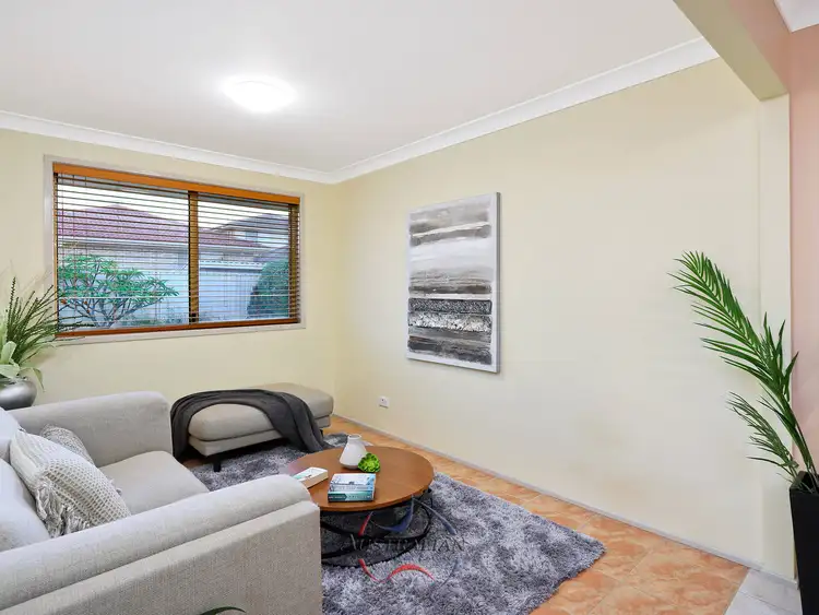 Fifth view of Homely house listing, 8 Erin Street, Quakers Hill NSW 2763