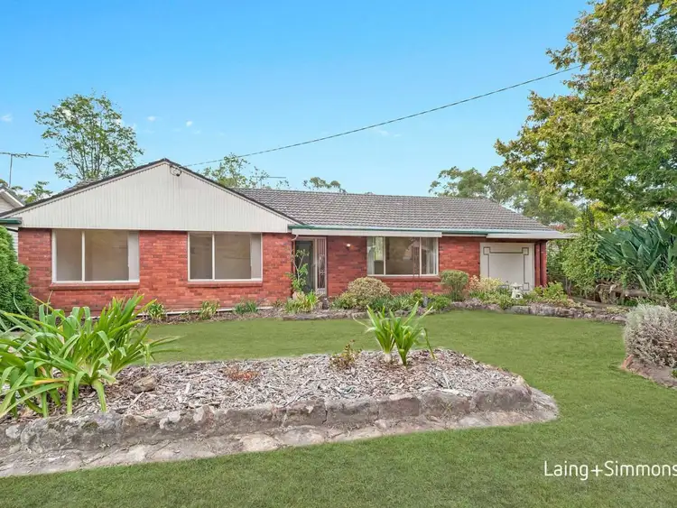 42 Jackson Crescent, Pennant Hills NSW 2120