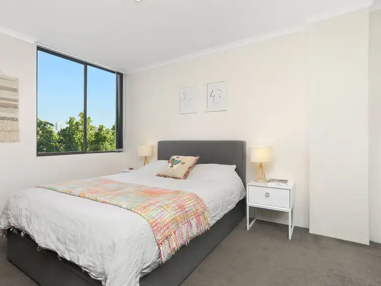 Fifth view of Homely apartment listing, 24/4 New McLean Street, Edgecliff NSW 2027