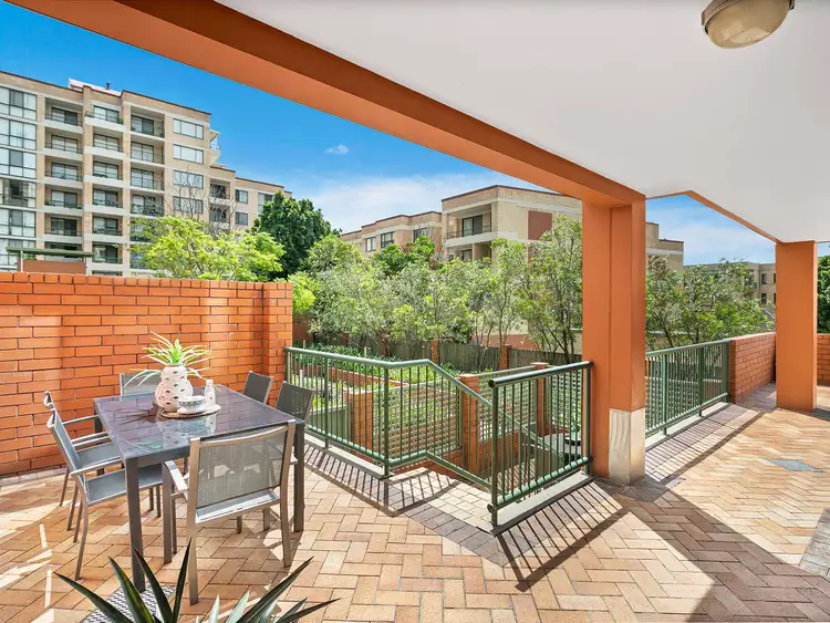 2/25-27 Kiora Road, Miranda NSW 2228
