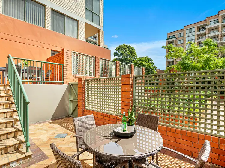 Fifth view of Homely unit listing, 2/25-27 Kiora Road, Miranda NSW 2228