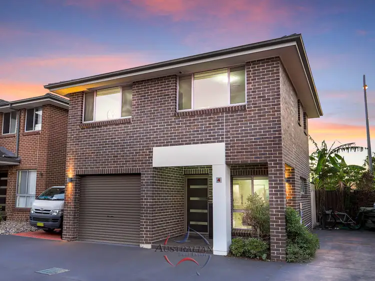 Main view of Homely townhouse listing, 4/112 Tallagandra Drive, Quakers Hill NSW 2763