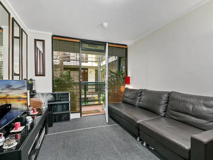 Third view of Homely apartment listing, 210/6-8 Ward Avenue, Elizabeth Bay NSW 2011