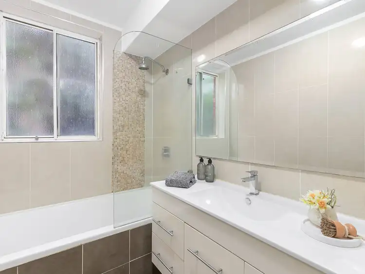 Sixth view of Homely apartment listing, 4/516 Mowbray Road, Lane Cove NSW 2066