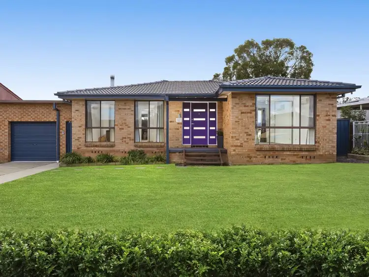 39 Warburton Crescent, Werrington County NSW 2747