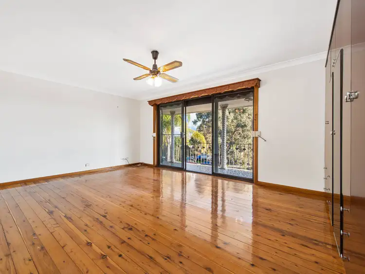 Fifth view of Homely house listing, 52 Warrimoo Drive, Quakers Hill NSW 2763