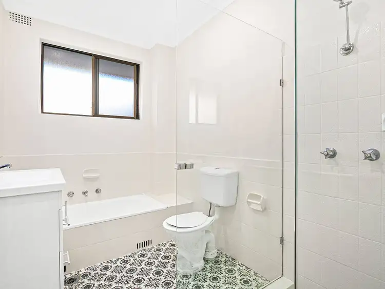 Fifth view of Homely unit listing, 16/2-8 Kiora Road, Miranda NSW 2228