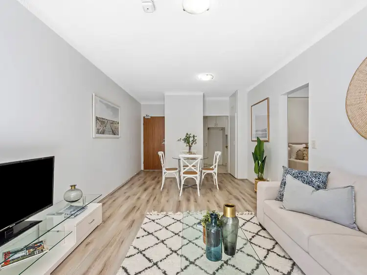 Main view of Homely unit listing, 23/46 The Crescent, Dee Why NSW 2099