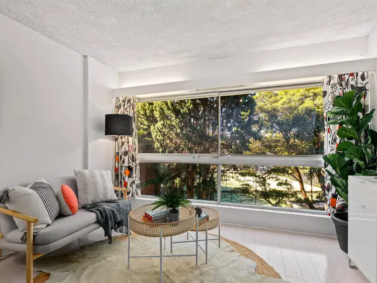 Third view of Homely studio listing, 27/50 Roslyn Gardens, Rushcutters Bay NSW 2011