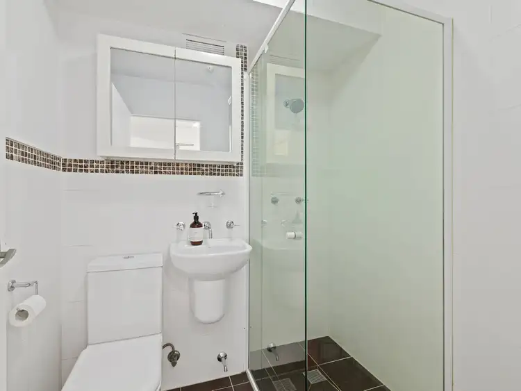 Sixth view of Homely studio listing, 27/50 Roslyn Gardens, Rushcutters Bay NSW 2011