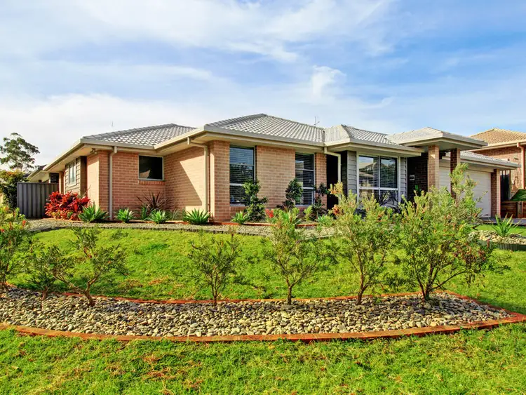 1 Maysfield Circuit, Port Macquarie NSW 2444