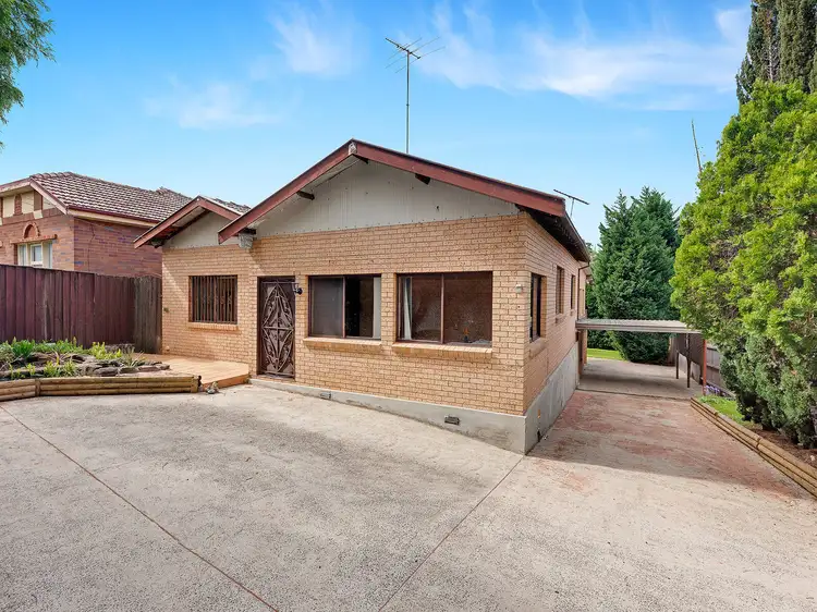 Second view of Homely house listing, 9 Strathallen Avenue, Northbridge NSW 2063