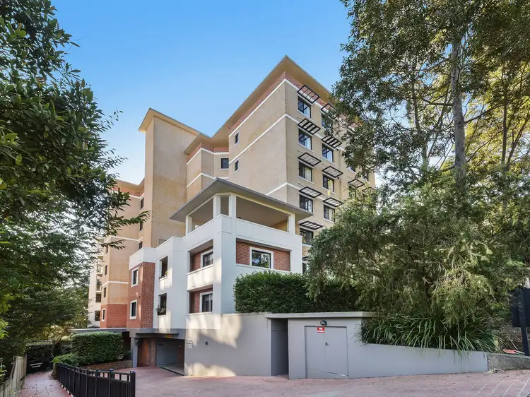 20/6-8 College Crescent, Hornsby NSW 2077