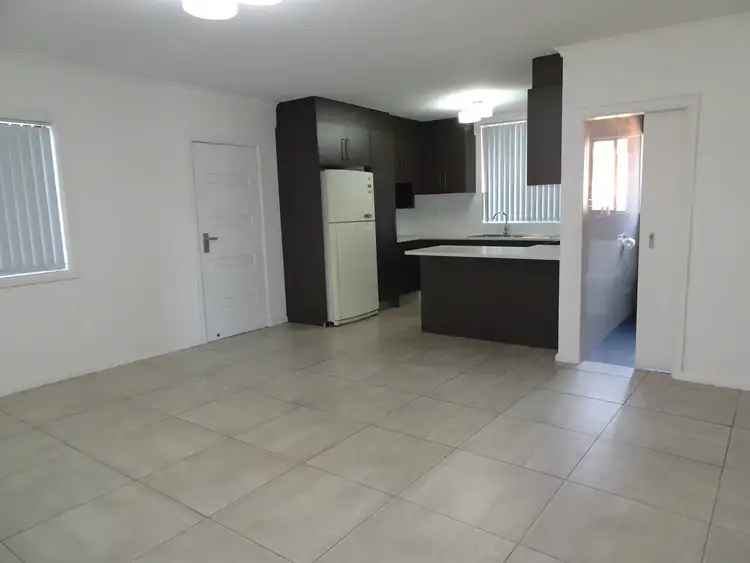 7 Short Street