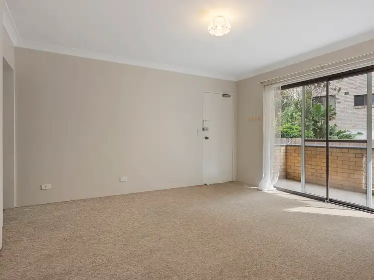 Third view of Homely unit listing, 2/5 Park Avenue, Waitara NSW 2077