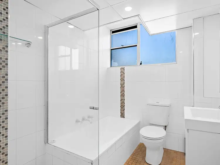 Fifth view of Homely apartment listing, 15D/5-29 Wandella Road, Miranda NSW 2228