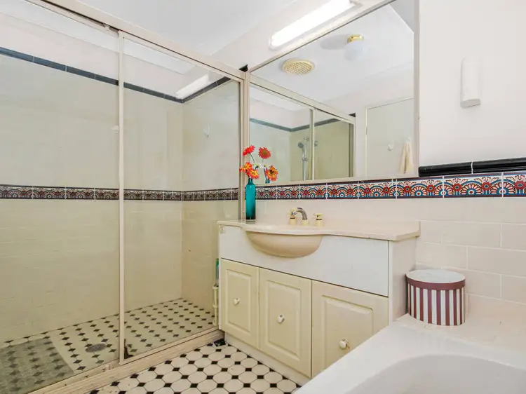 Fifth view of Homely semi-detached listing, 1/33 Bluebell Close, Glenmore Park NSW 2745
