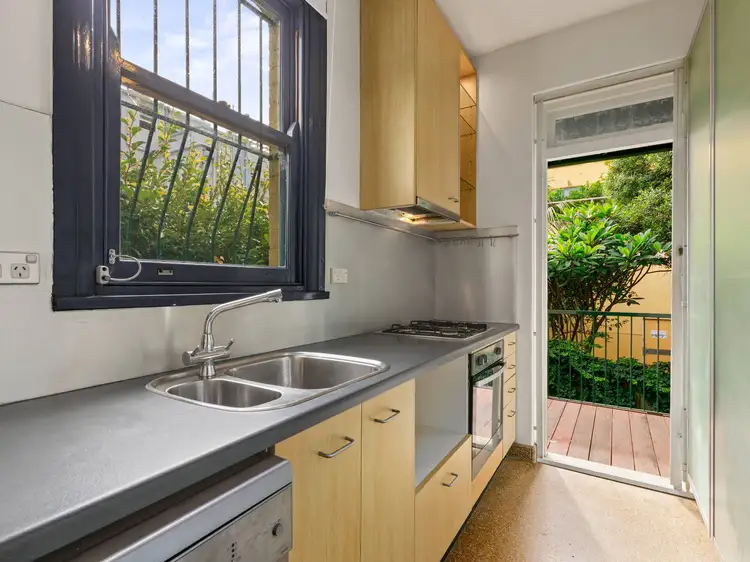 Third view of Homely apartment listing, 3/120 Brougham Street, Potts Point NSW 2011