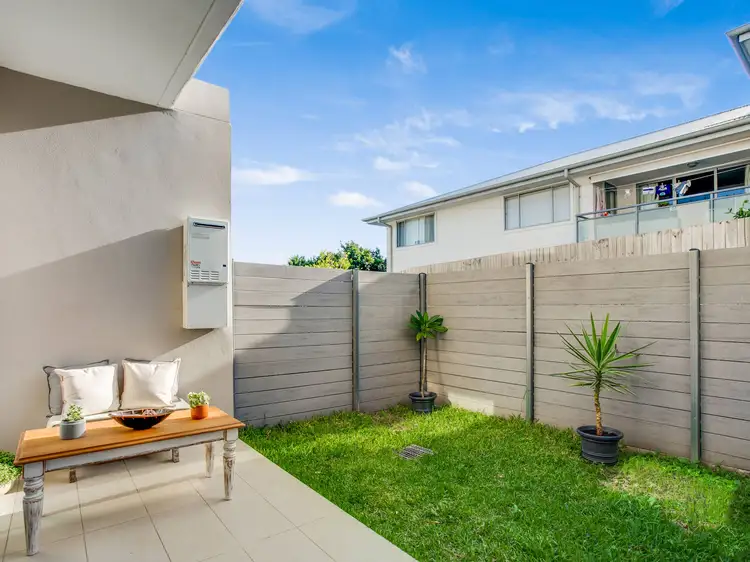 Main view of Homely studio listing, 25/11-13 Shackel Ave, Brookvale NSW 2100
