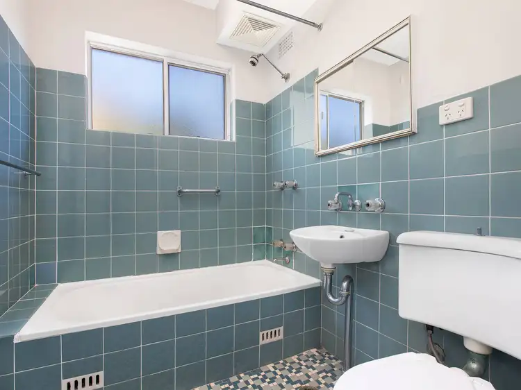 Fifth view of Homely unit listing, 11/142 Ernest Street, Crows Nest NSW 2065