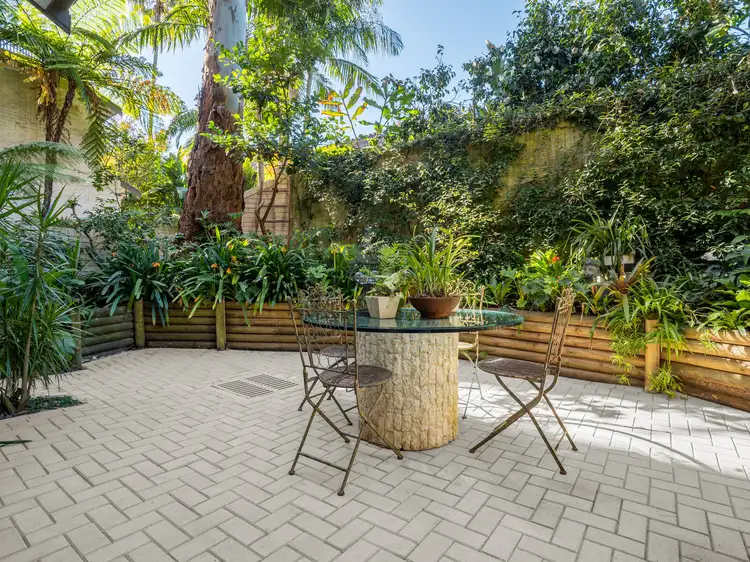 27/2 Artarmon Road, Willoughby NSW 2068