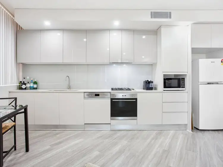 Main view of Homely studio listing, 201b/23 Roger Street, Brookvale NSW 2100