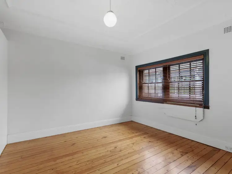 Fourth view of Homely apartment listing, 5/6 Hughes Street, Potts Point NSW 2011