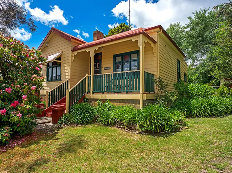 6 Neale Street, Katoomba NSW 2780