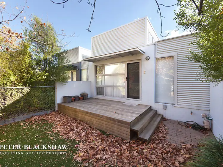 2/25 Macrobertson Street, Mawson ACT 2607