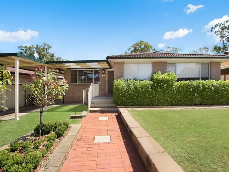 Main view of Homely house listing, 10 Barnfield Place, Dean Park NSW 2761