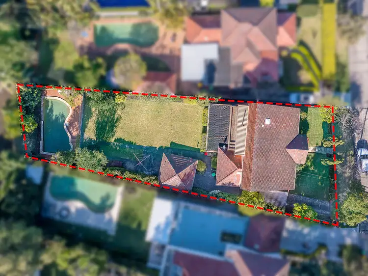 Fourth view of Homely house listing, 5 Bourmac Avenue, Northbridge NSW 2063