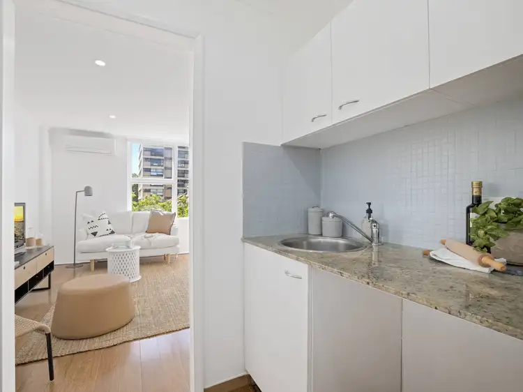 Sixth view of Homely studio listing, 74/1 McDonald Street, Potts Point NSW 2011