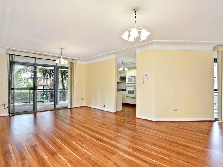 Main view of Homely unit listing, 10/22 Queens Road, Westmead NSW 2145