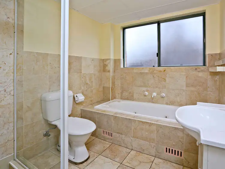 Fifth view of Homely unit listing, 10/22 Queens Road, Westmead NSW 2145